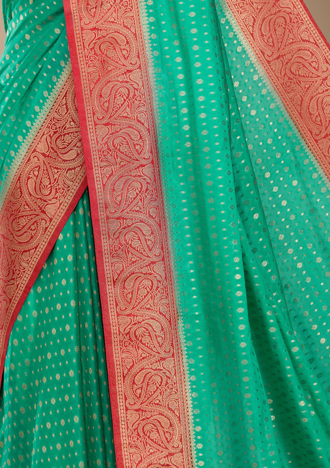 Rama Green Silk Buti Banarasi Saree With Matching Blouse Piece
