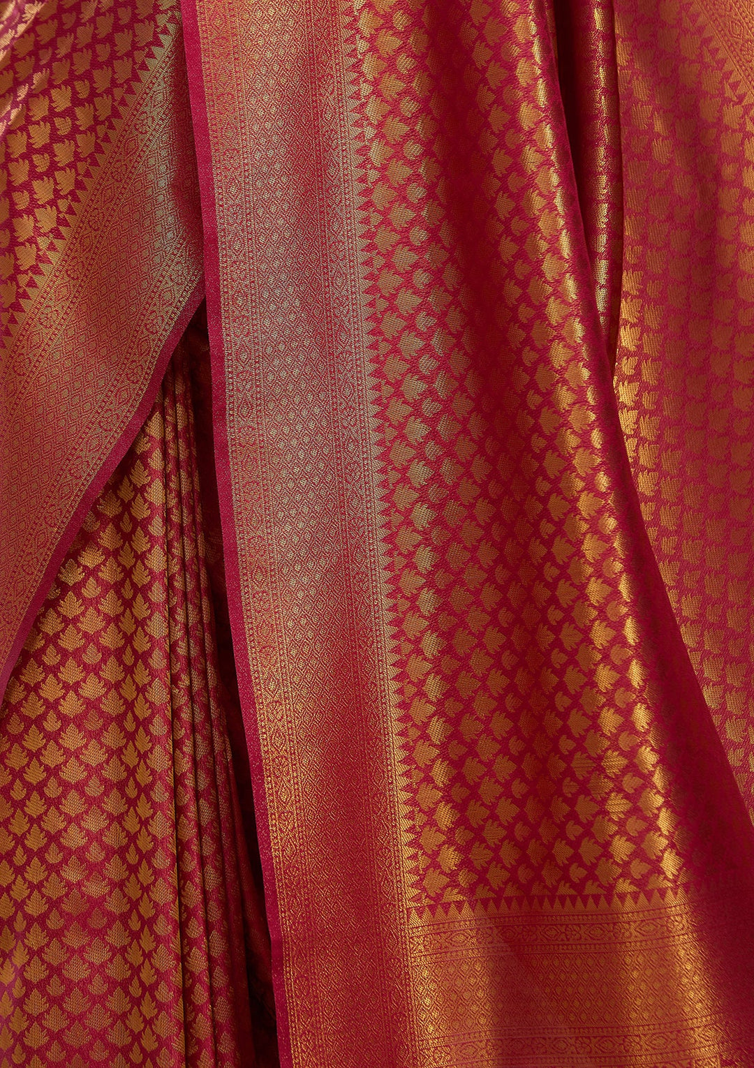 Maroon Silk Jaal Saree With Matching Blouse Piece