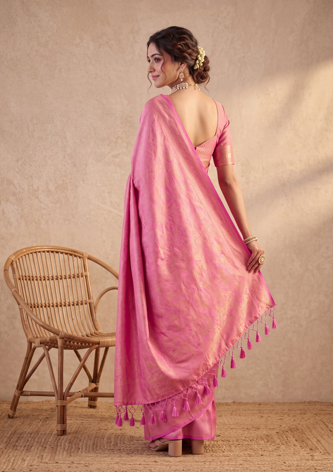 Pink Art Silk Kanjivaram Jaal Saree With Matching Blouse Piece