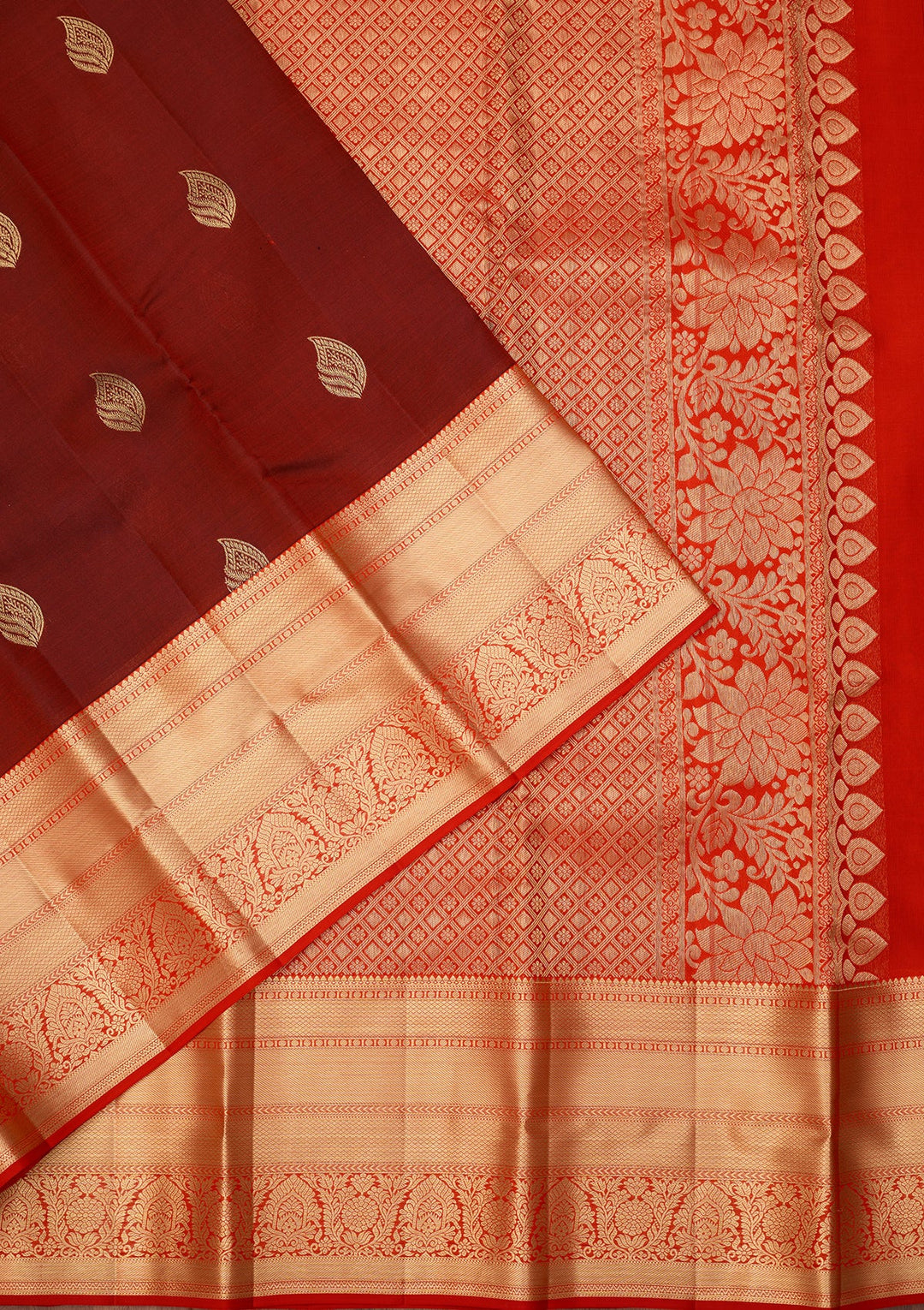 Maroon Dharmavaram Pure Silk Saree With Matching Blouse Piece