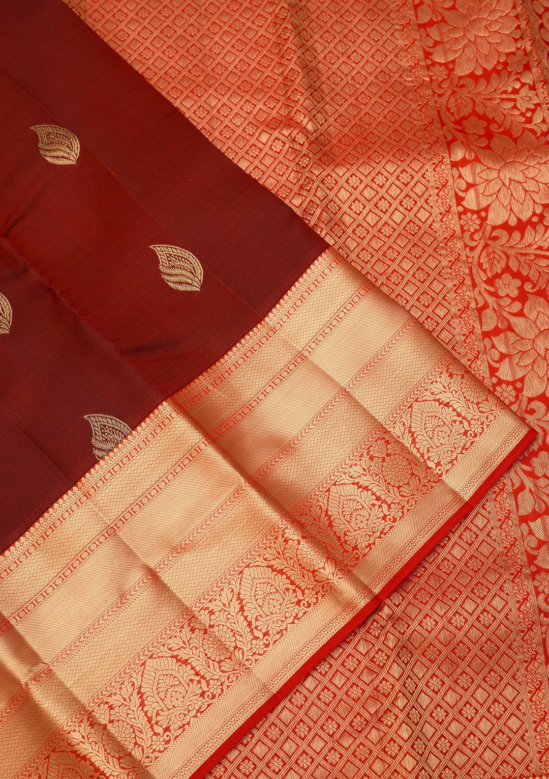 Maroon Dharmavaram Pure Silk Saree With Matching Blouse Piece
