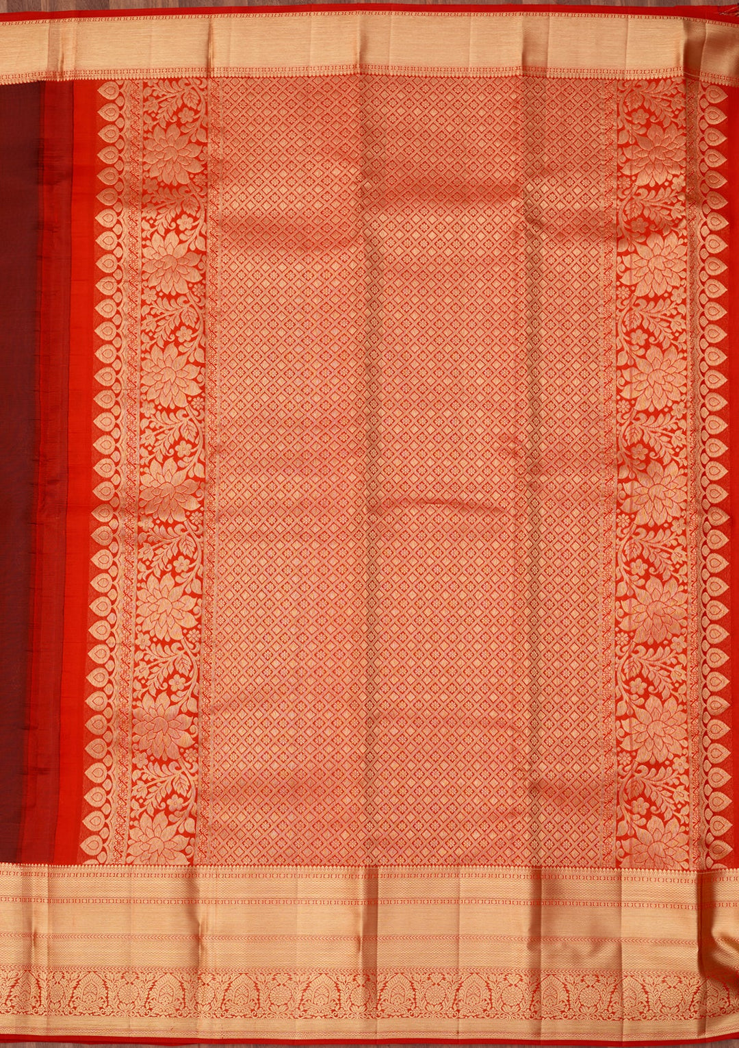 Maroon Dharmavaram Pure Silk Saree With Matching Blouse Piece