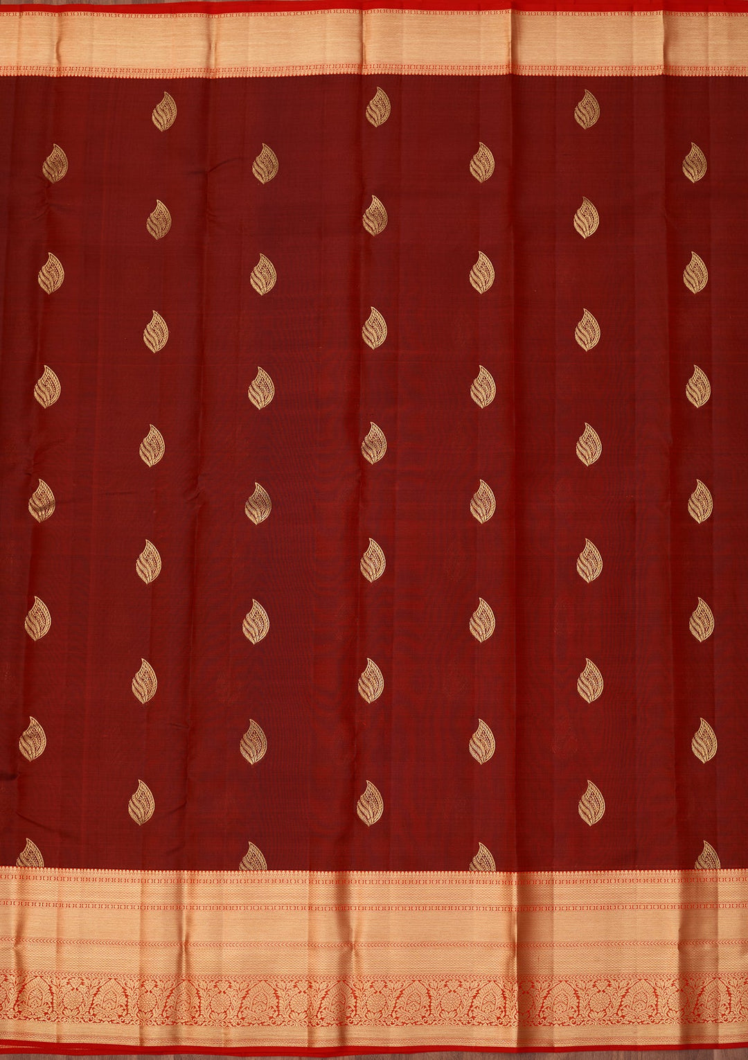 Maroon Dharmavaram Pure Silk Saree With Matching Blouse Piece