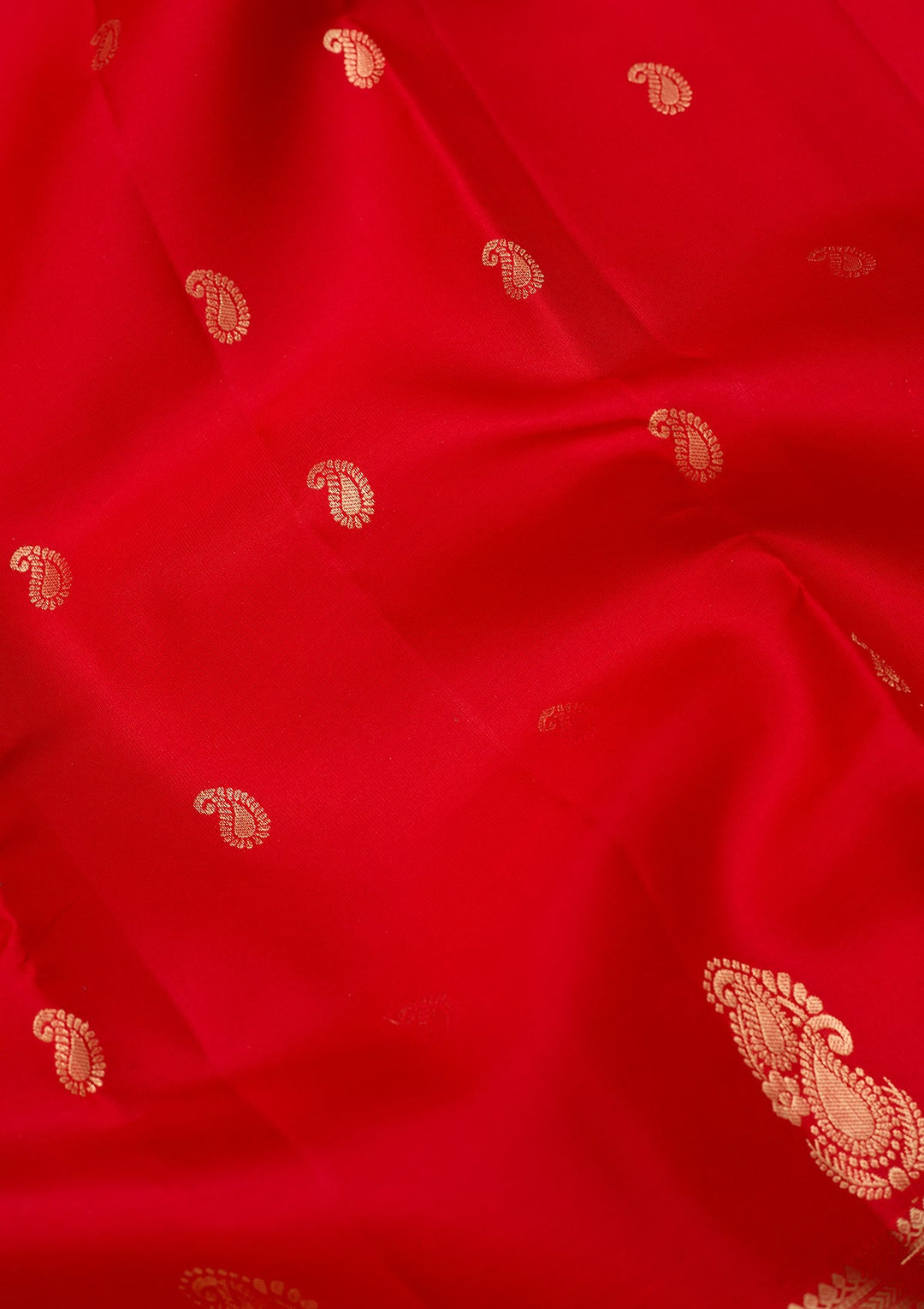 Red Dharmavaram Pure Silk Saree With Matching Blouse Piece