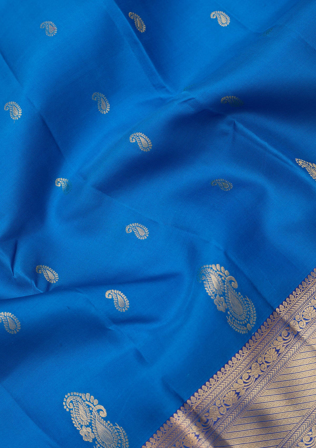 Turquoise Blue Dharmavaram Pure Silk Saree With Matching Blouse Piece