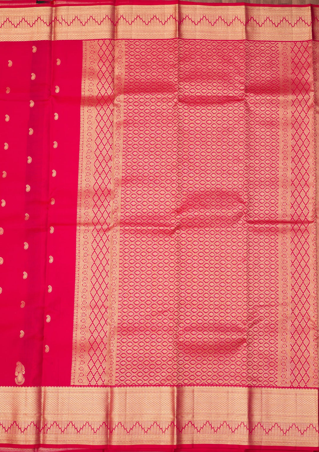 Rani Pink Dharmavaram Pure Silk Saree With Matching Blouse Piece
