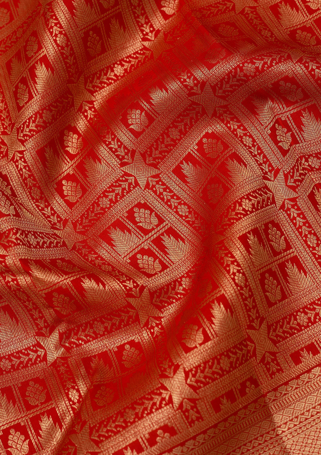 Red Dharmavaram Pure Silk Saree With Matching Blouse Piece