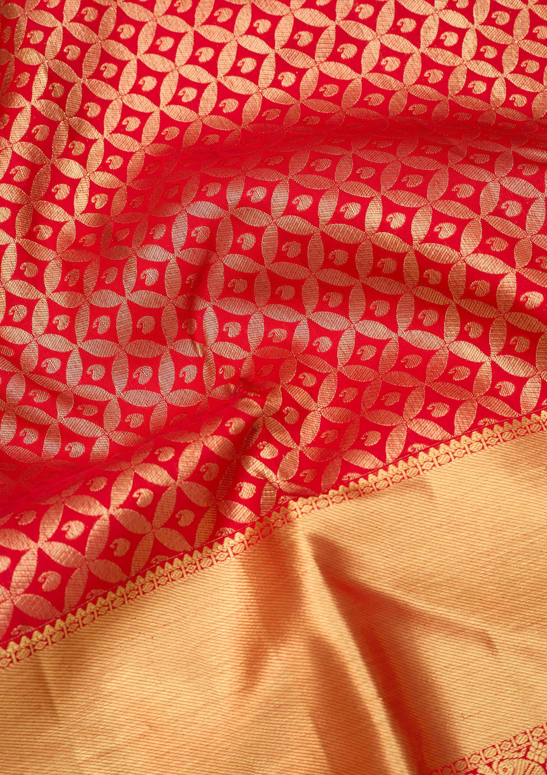 Red Dharmavaram Pure Silk Saree With Matching Blouse Piece