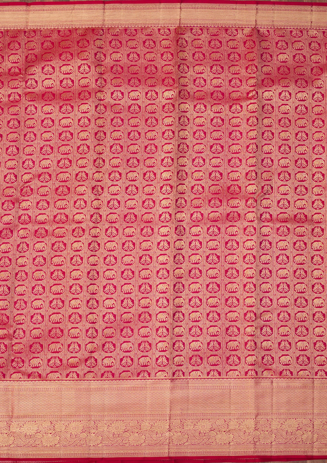 Magenta Pink Dharmavaram Pure Silk Saree With Matching Blouse Piece