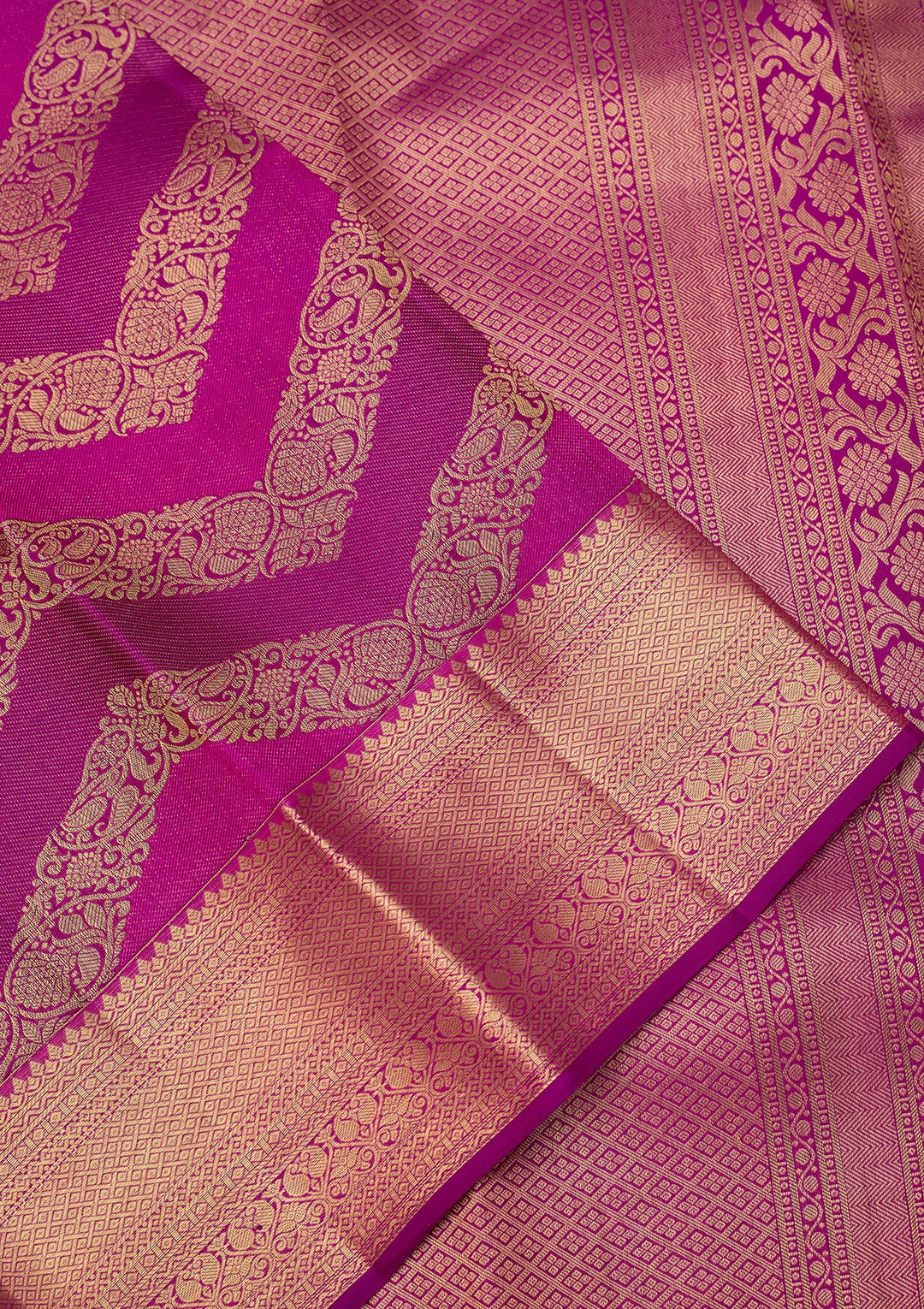 Magenta Pink Dharmavaram Pure Silk Saree With Matching Blouse Piece