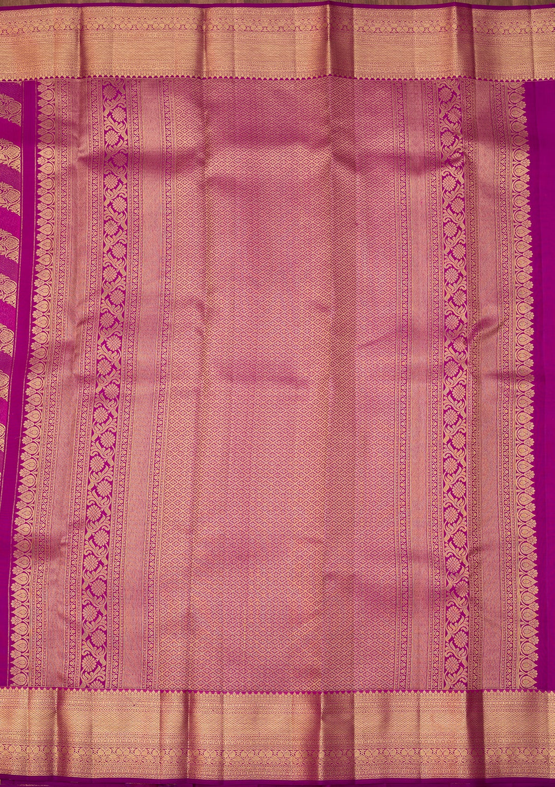 Magenta Pink Dharmavaram Pure Silk Saree With Matching Blouse Piece