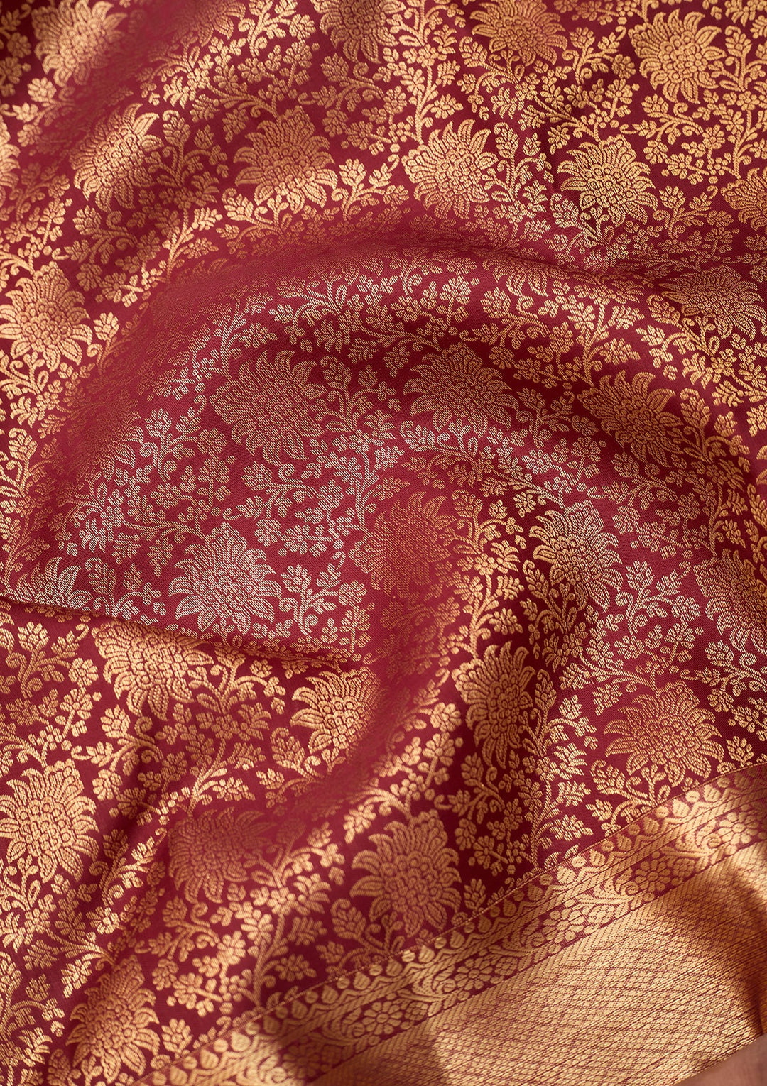 Maroon Dharmavaram Pure Silk Saree With Matching Blouse Piece