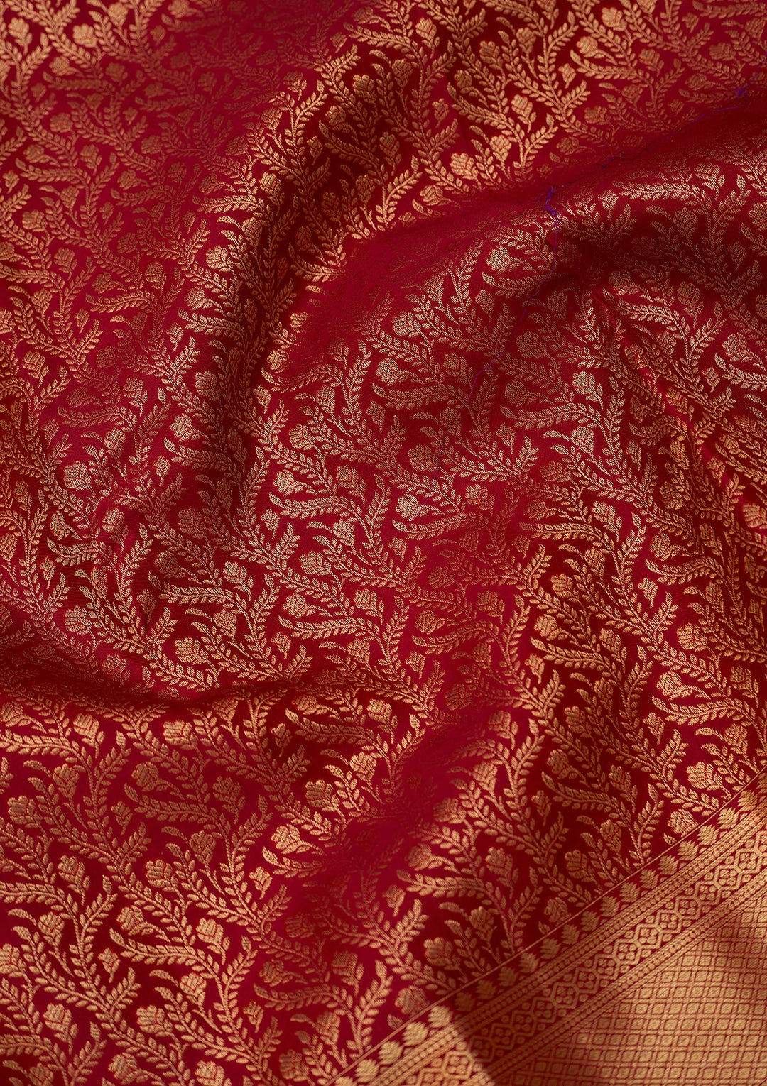 Maroon Dharmavaram Pure Silk Saree With Matching Blouse Piece