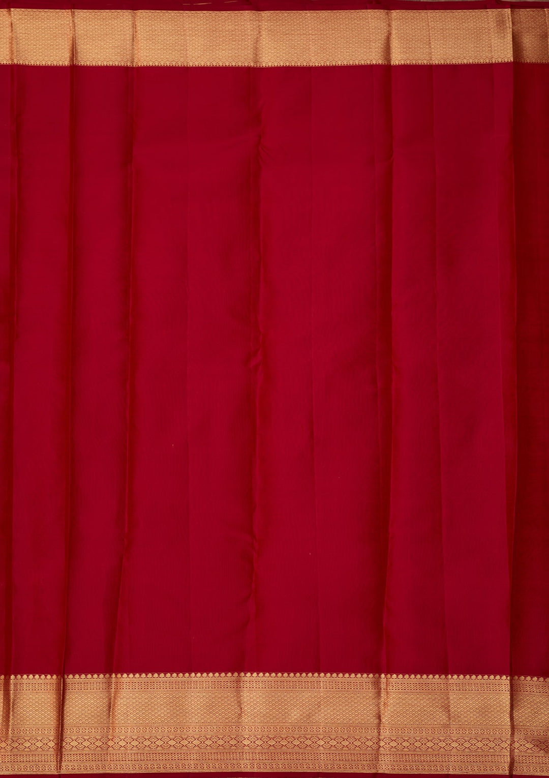 Maroon Dharmavaram Pure Silk Saree With Matching Blouse Piece