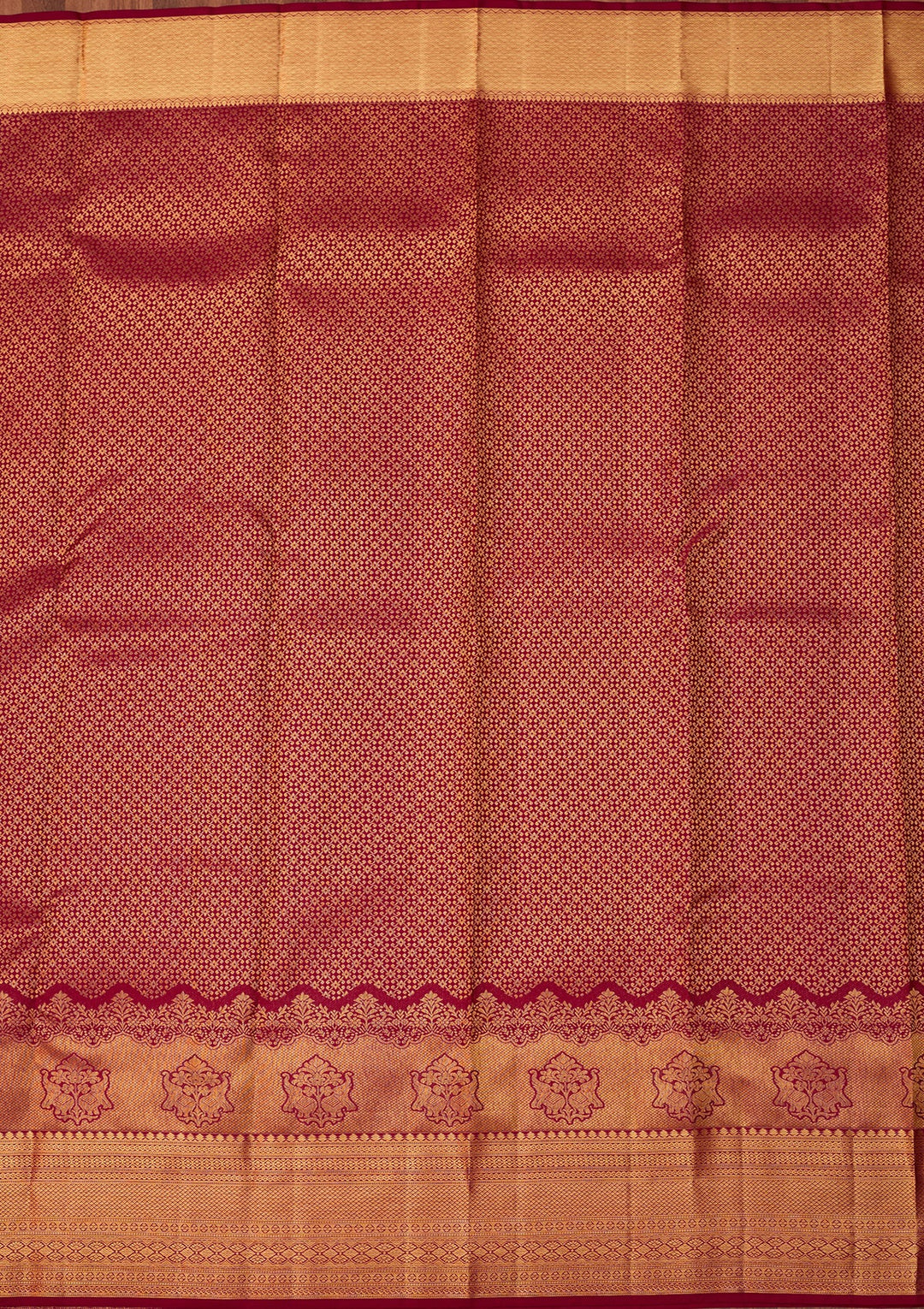 Maroon Dharmavaram Pure Silk Saree With Matching Blouse Piece