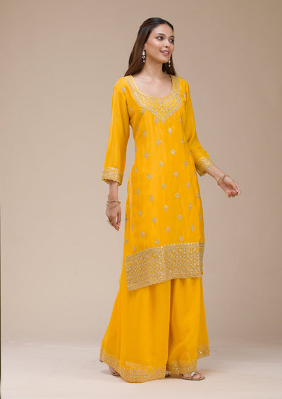 Off White  Banarasi Semi-Stitched Lehenga-koskii
