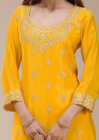 Off White  Banarasi Semi-Stitched Lehenga-koskii