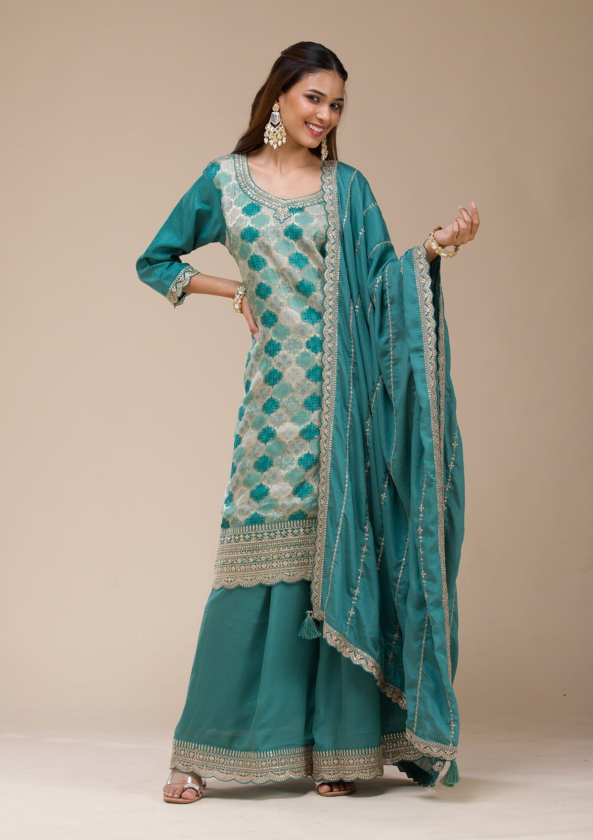 Wine Sequins Tissue Readymade Lehenga-koskii