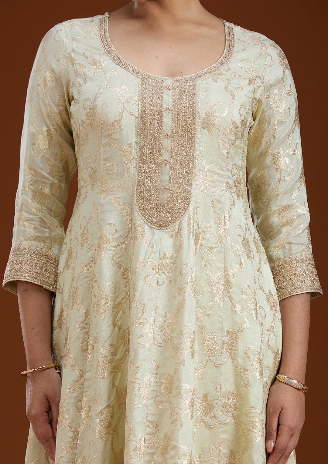 Off White Zariwork Brocade Readymade Salwar Suit