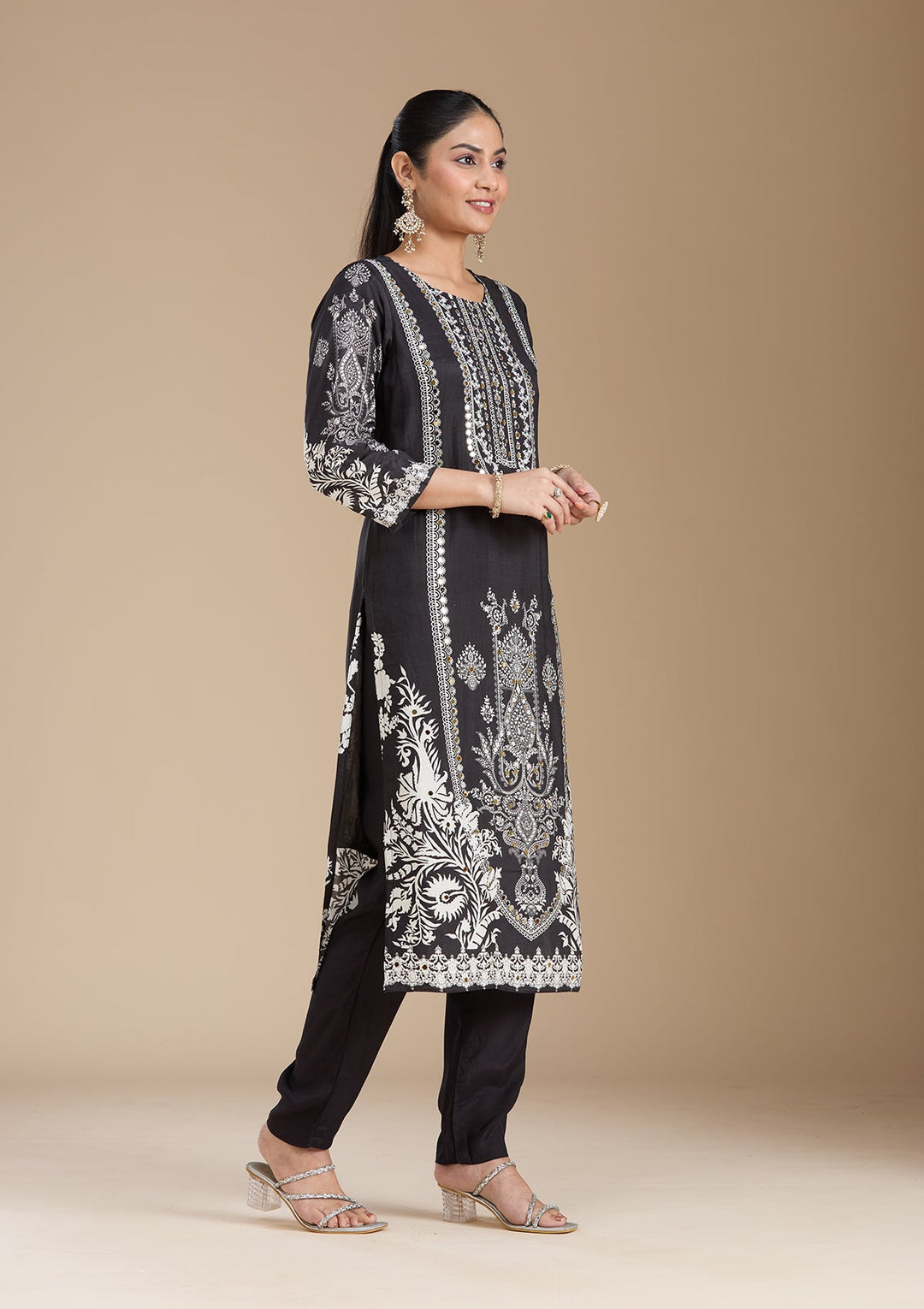 Black Printed Crepe Readymade Salwar Suit_koskii