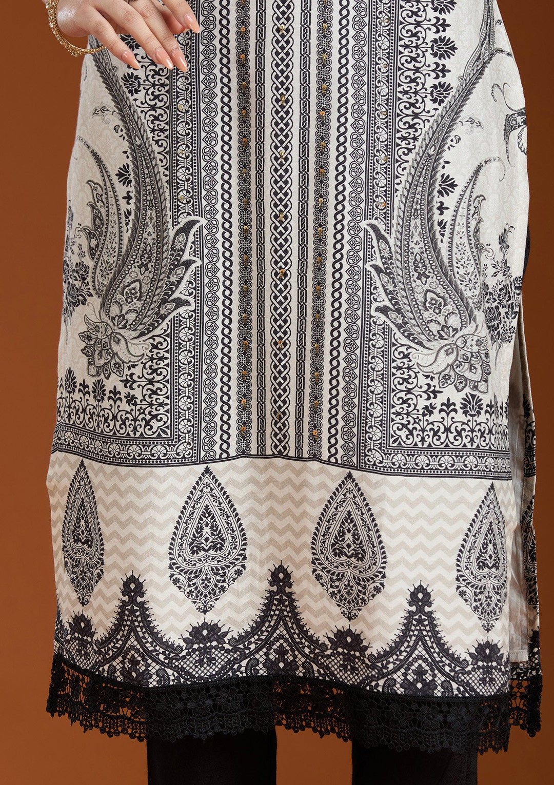 Off White Printed Crepe Readymade Salwar Suit_koskii