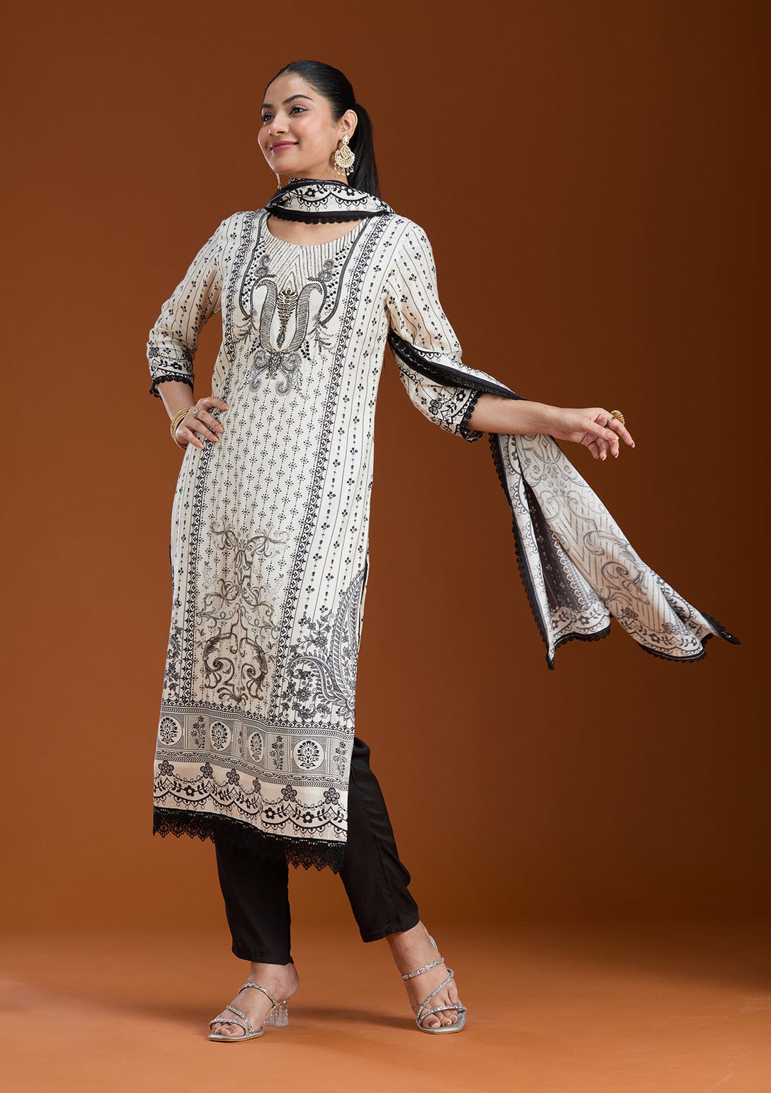 Off White Printed Crepe Readymade Salwar Suit_koskii