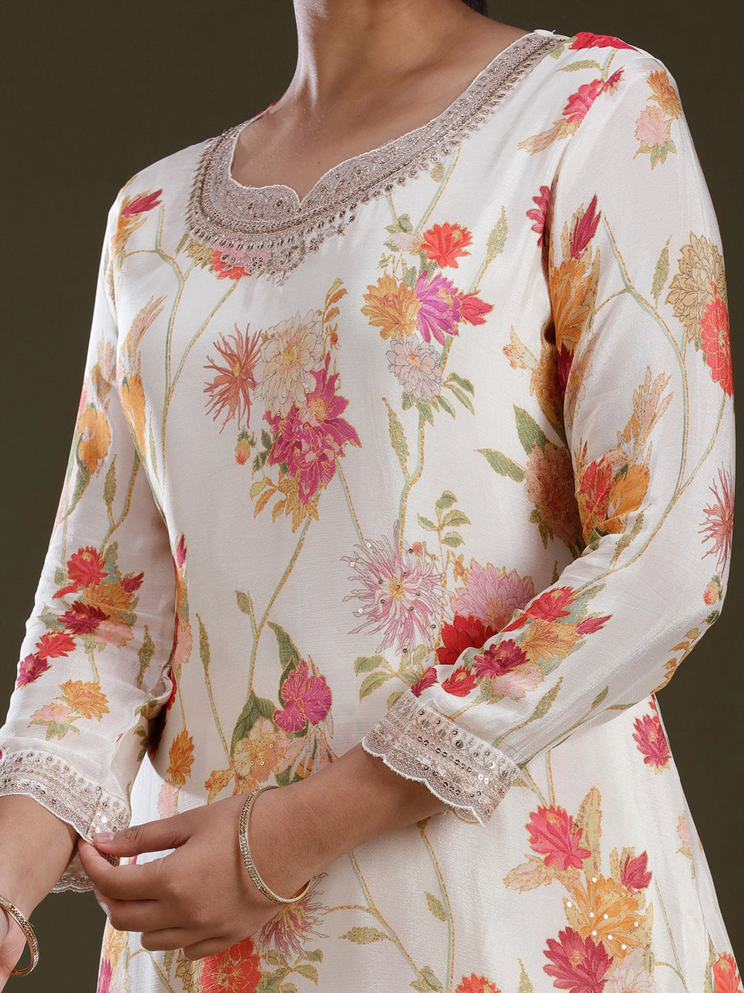 Cream Printed Chinon Readymade Salwar Suit
