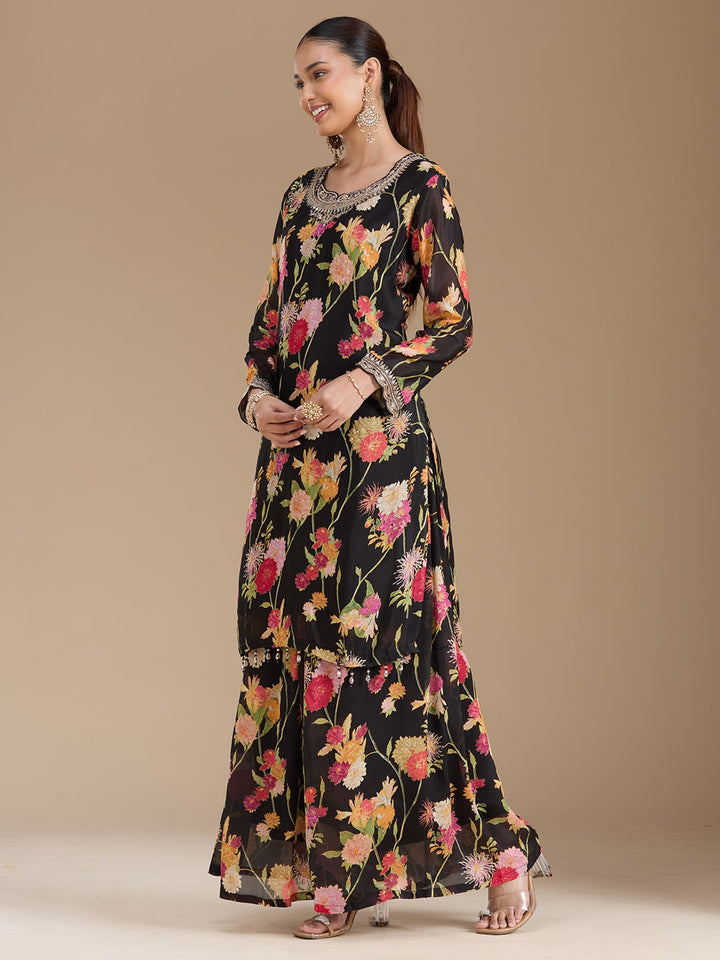 Black Threadwork Georgette Readymade Salwar Suit