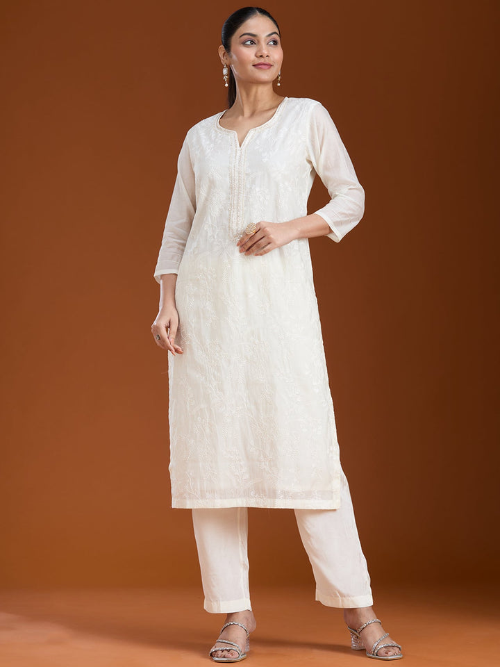 Cream Threadwork Chanderi Readymade Salwar Suit