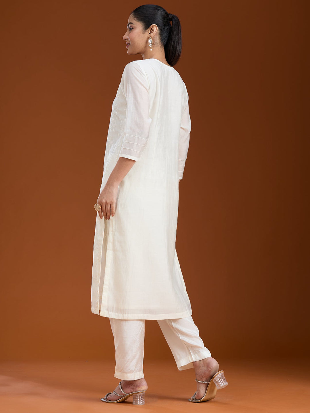 Cream Threadwork Chanderi Readymade Salwar Suit