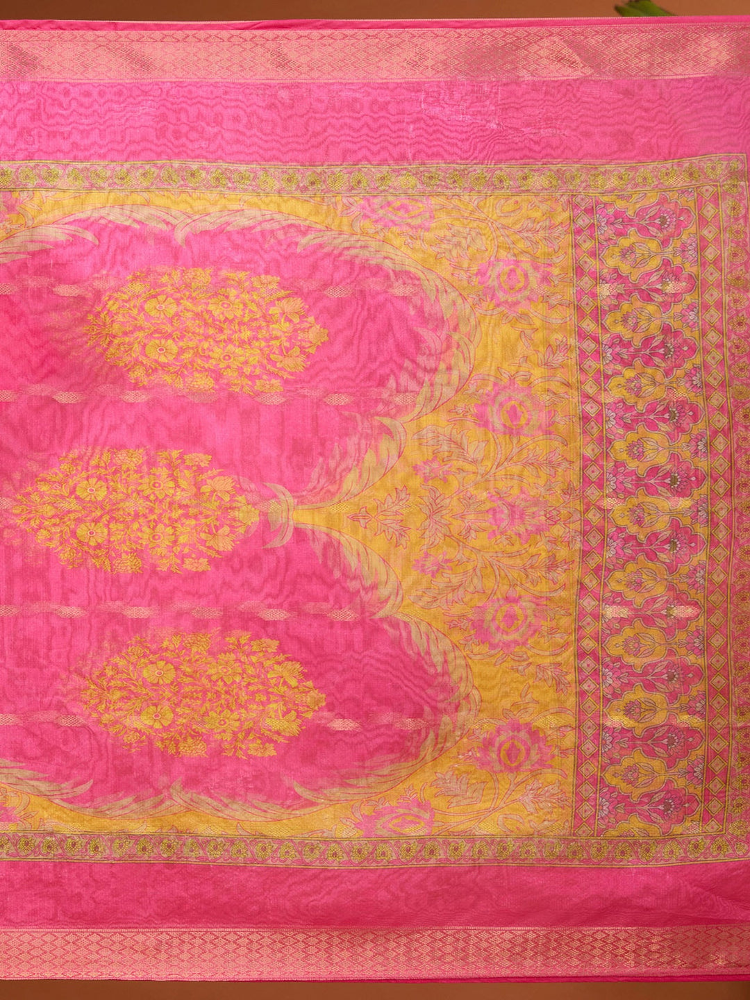 Off White Threadwork Brocade Readymade Salwar Suit