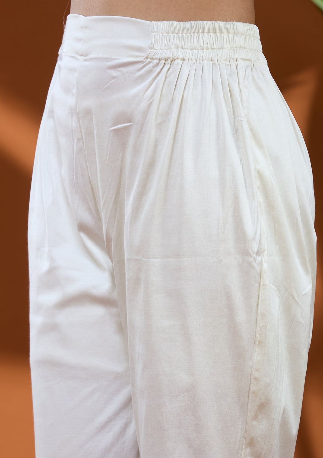 Off White Threadwork Tissue Readymade Salwar Suit