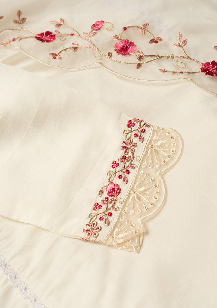 Off White Threadwork Chanderi Readymade Salwar Suit