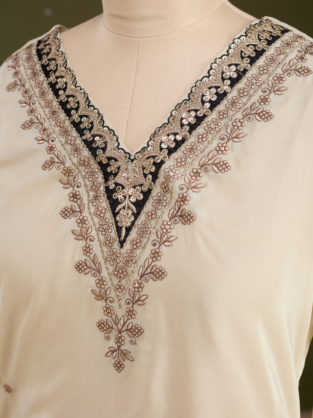 Cream Semi Crepe Gold Zariwork Straight Kurta With Pant Regular And Dupatta