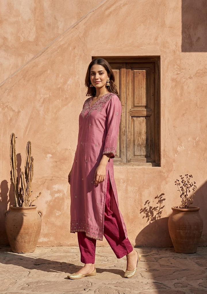 Pink Semi Crepe Threadwork Straight Kurta With Regular Pant And Dupatta
