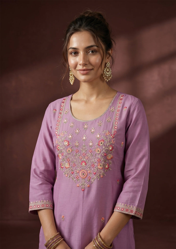 Lavender Silk Threadwork Straight Kurta With Pant Regular And Dupatta