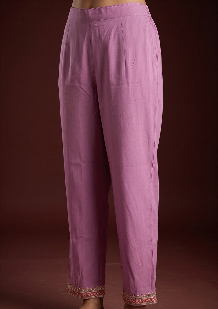 Lavender Silk Threadwork Straight Kurta With Pant Regular And Dupatta