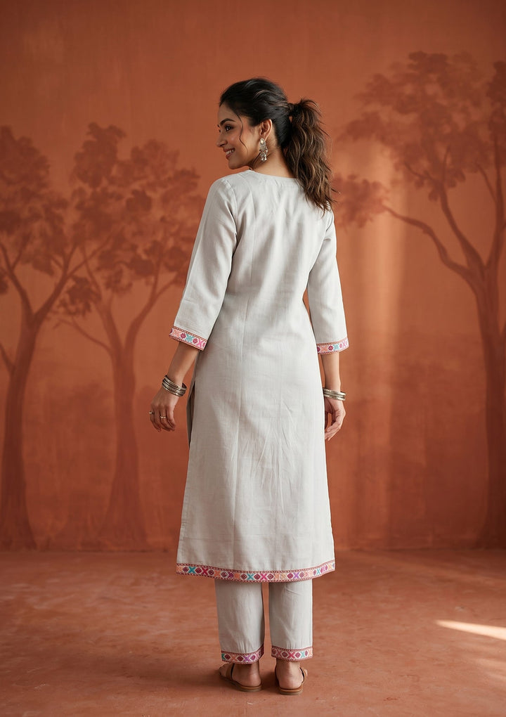Light Grey Chanderi Threadwork Straight Kurta With Regular Pant And Dupatta