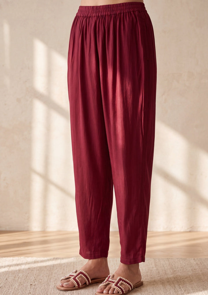 Maroon Chanderi Threadwork Straight Kurta With Regular Pant And Dupatta