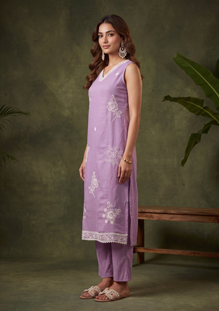 Mauve Chanderi Threadwork Straight Kurta With Pant Regular And Dupatta