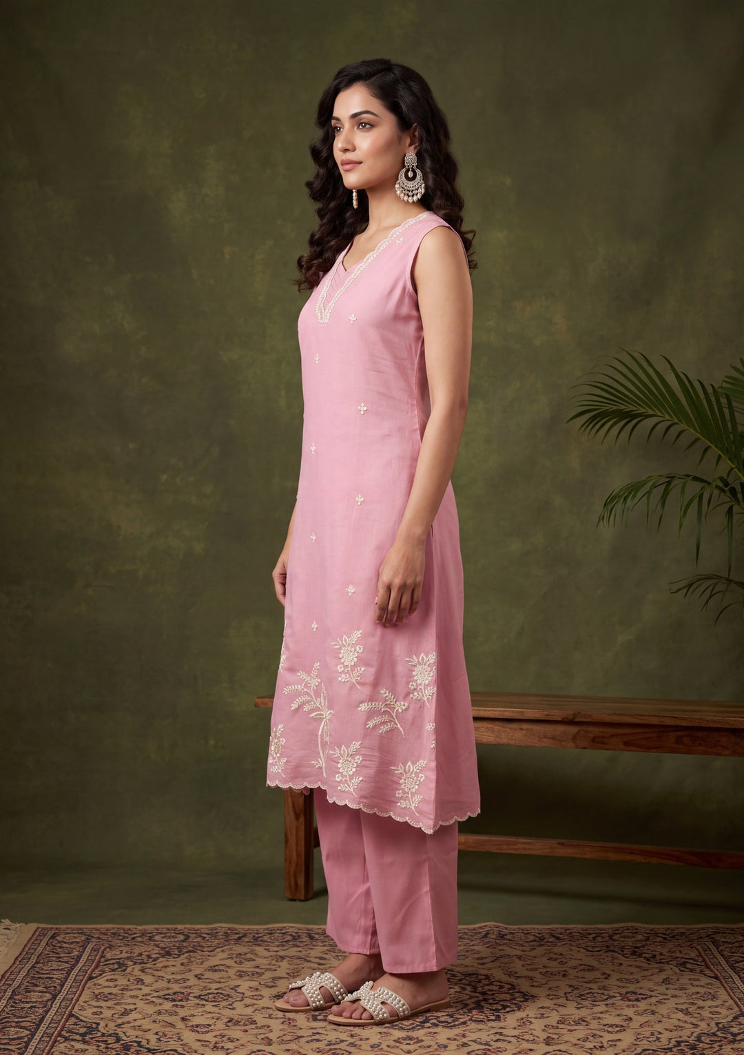 Onion Pink Chanderi Threadwork A Line Kurta With Regular Pant And Dupatta