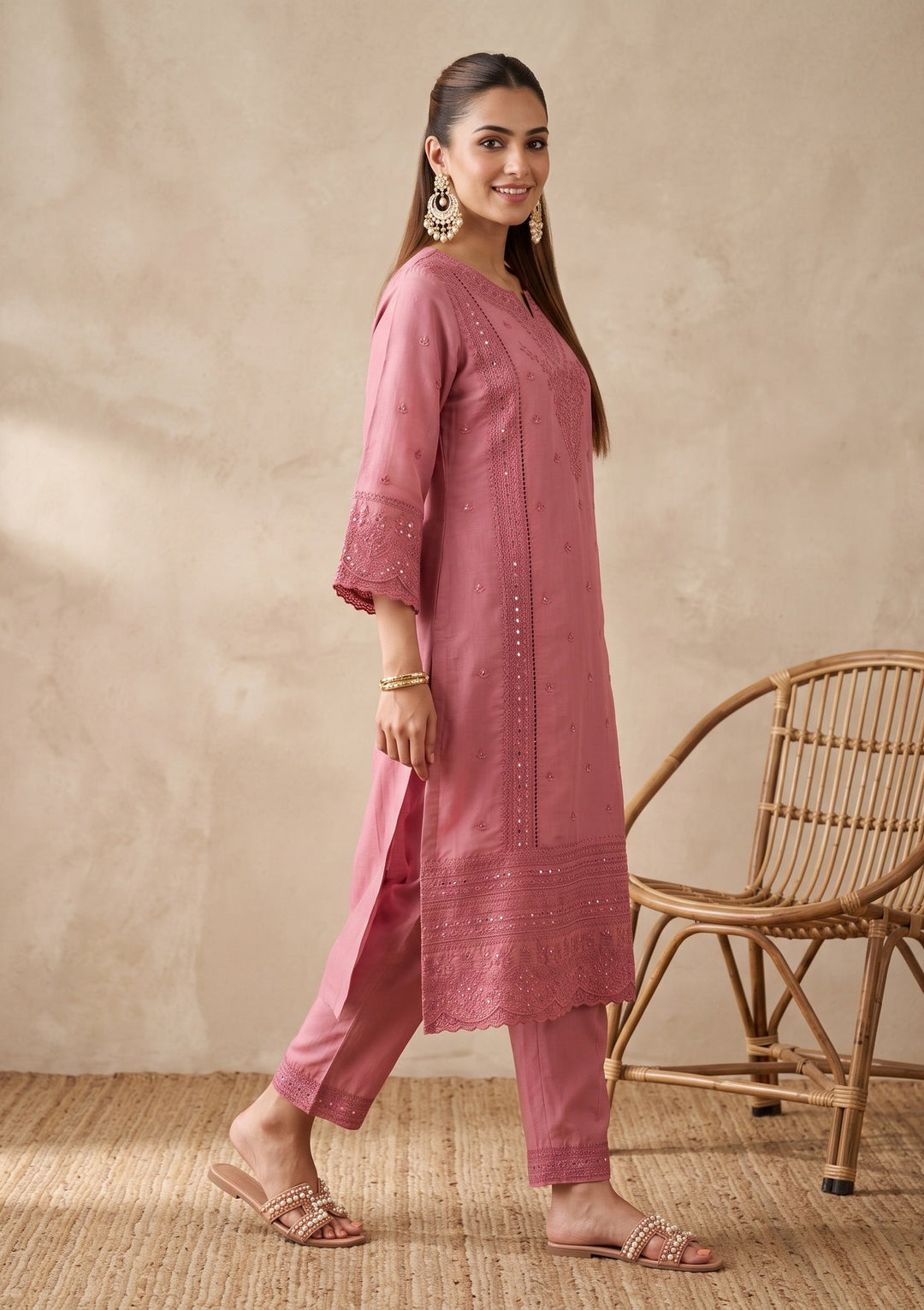 Gajari Pink Threadwork Chanderi Readymade Salwar Suit
