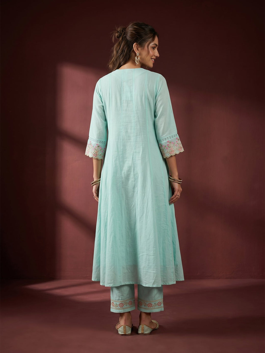 Sea Green Threadwork Cotton Readymade Salwar Suit