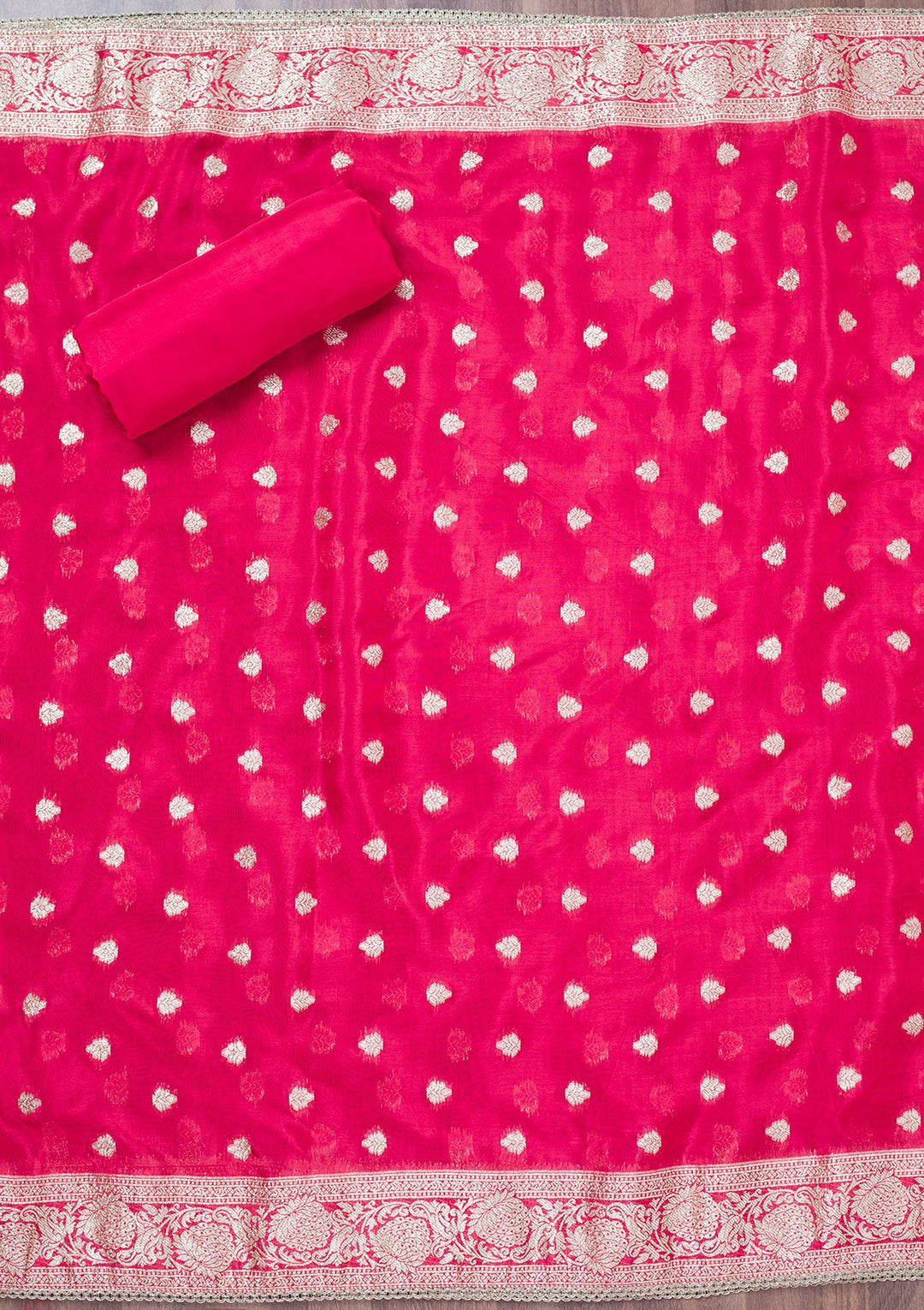 Red Cutdana Semi Crepe Unstitched Salwar Suit-Koskii