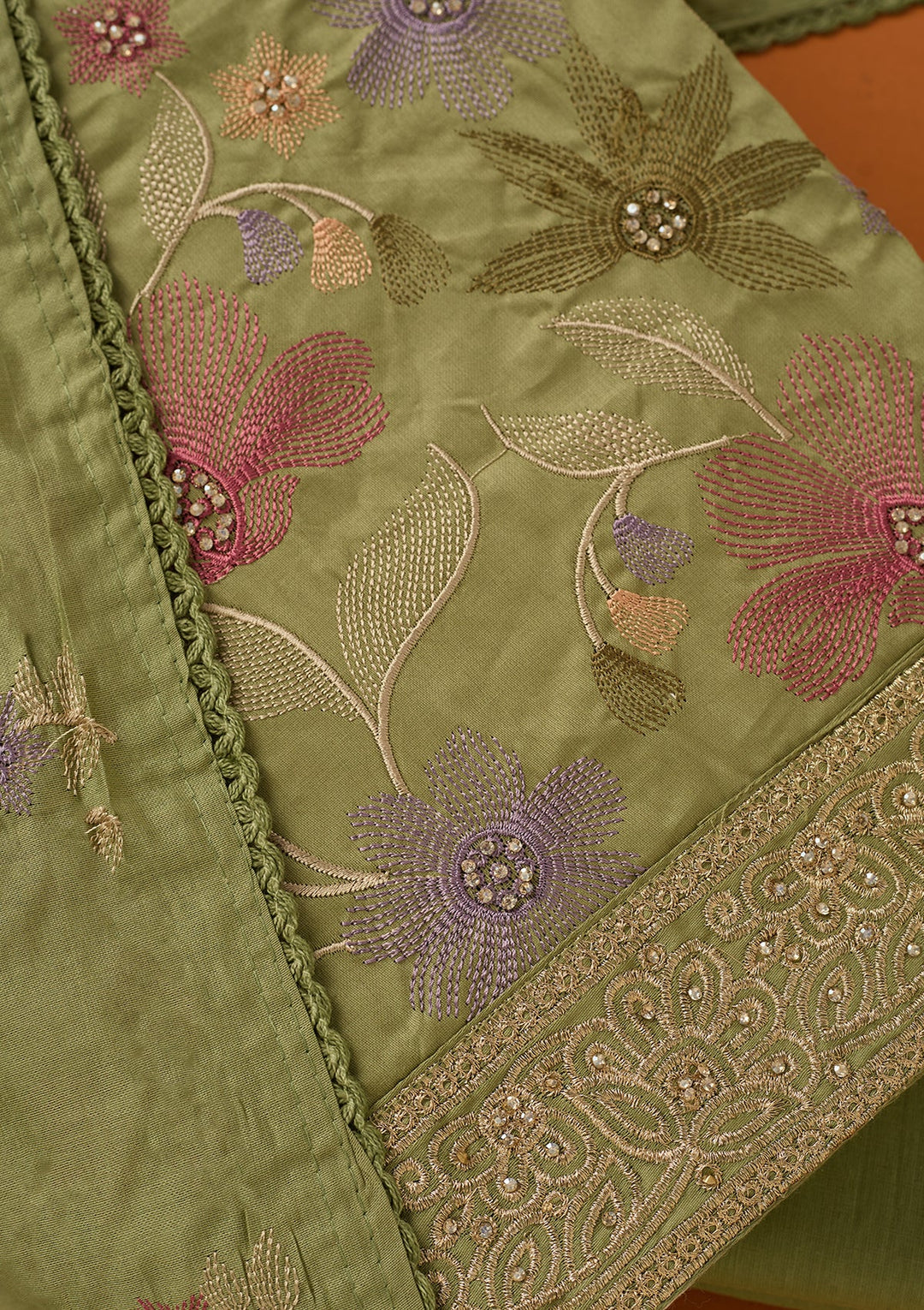 Leaf Green Threadwork Cotton Unstitched Salwar Suit
