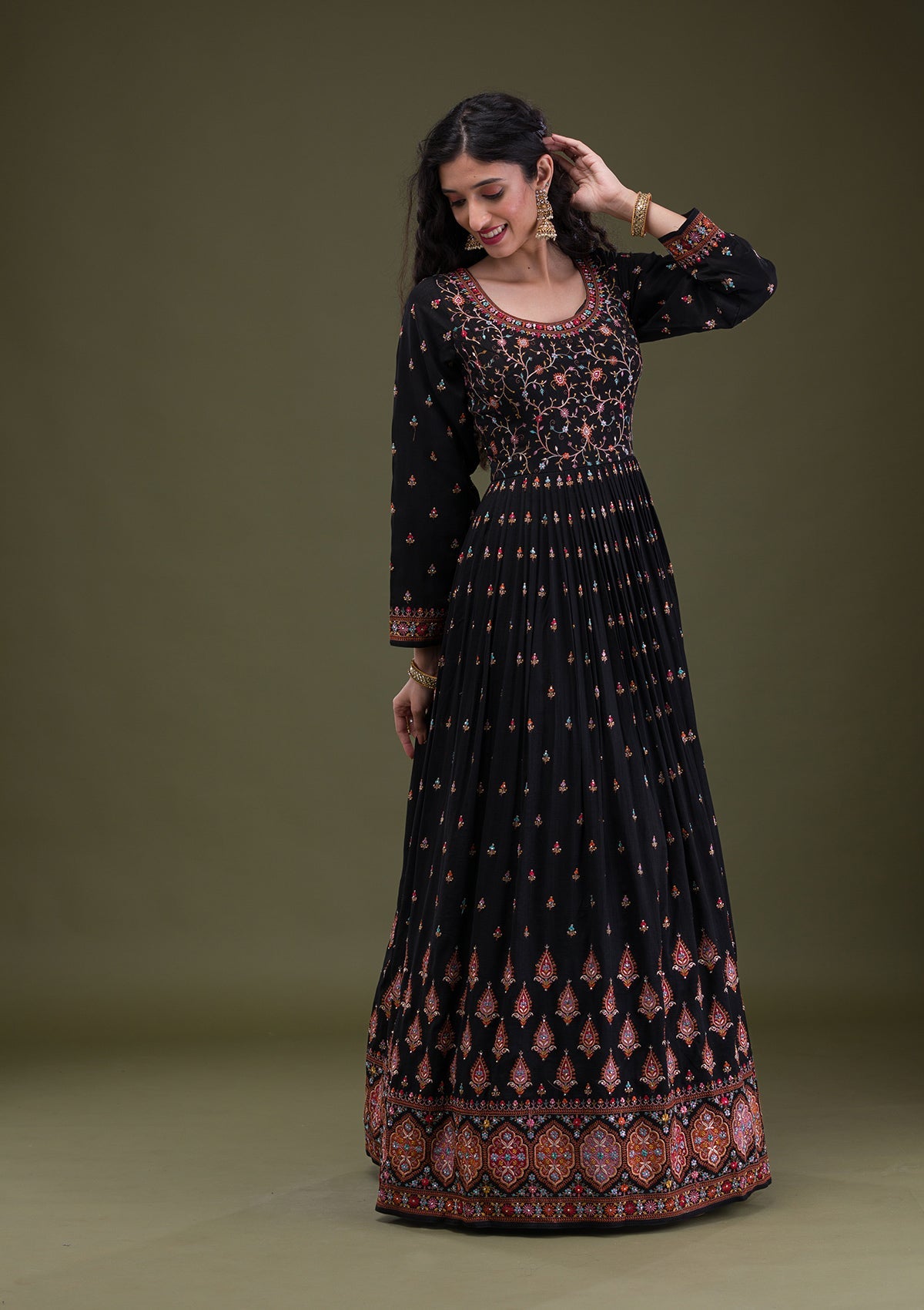 Black Threadwork Georgette Readymade Salwar Suit-Koskii