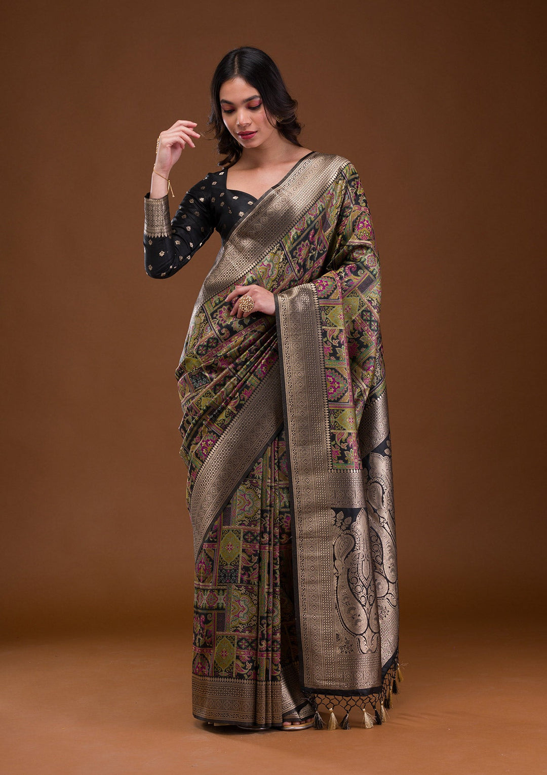Onion Pink Stonework Net Designer Saree-Koskii