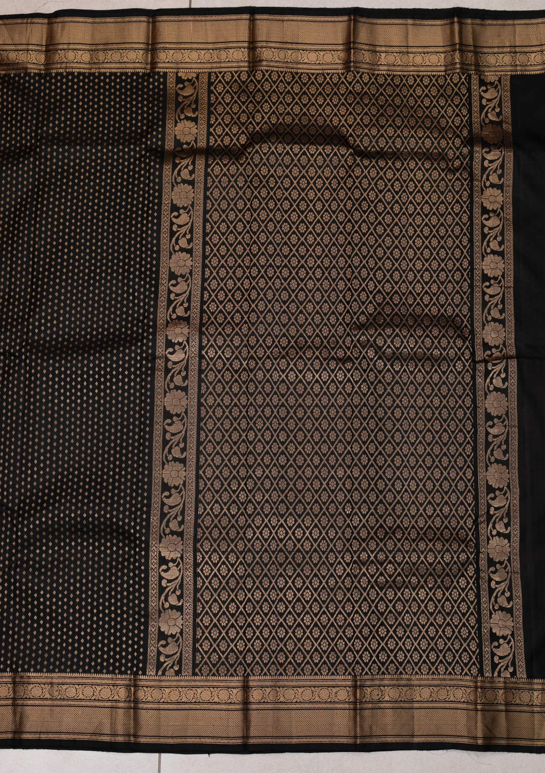 Black Zariwork Pure Silk Saree-Koskii