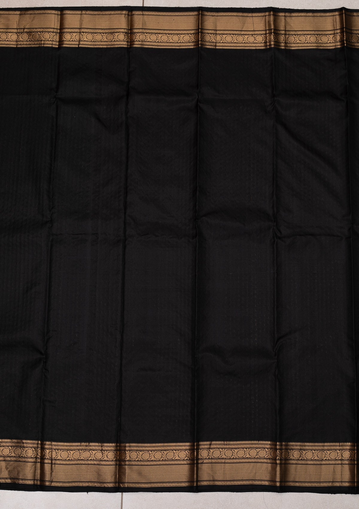 Black Zariwork Pure Silk Saree-Koskii