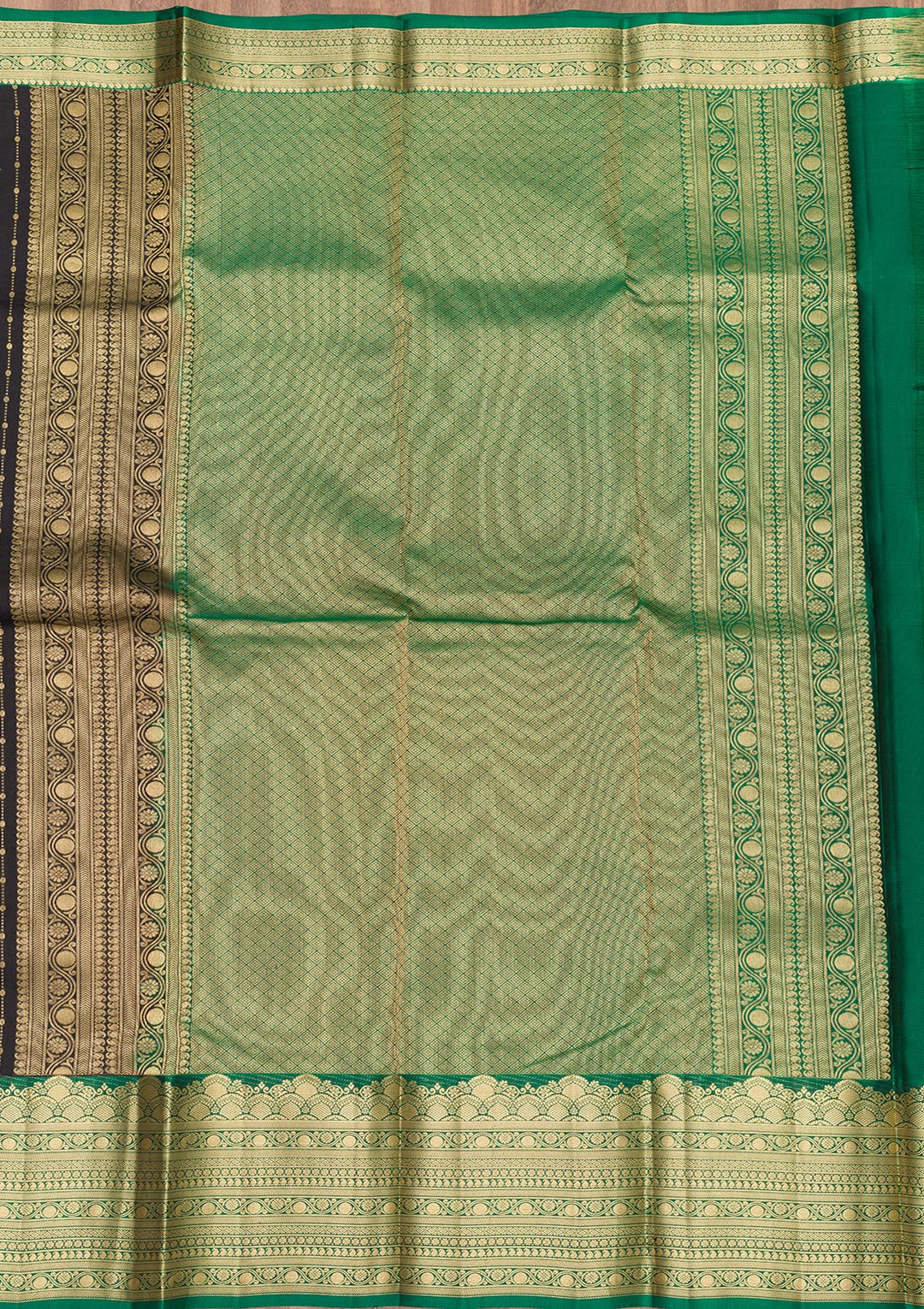 Black Zariwork Pure Silk Saree-Koskii